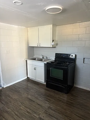 539 Palm Beach St #539 Photo 1