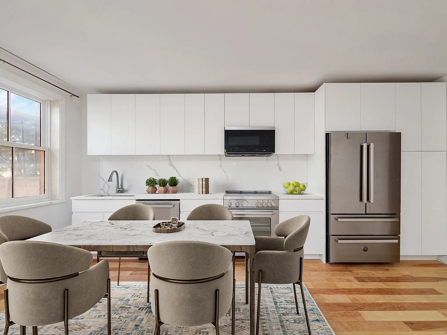557 Hudson Street — Photo 4