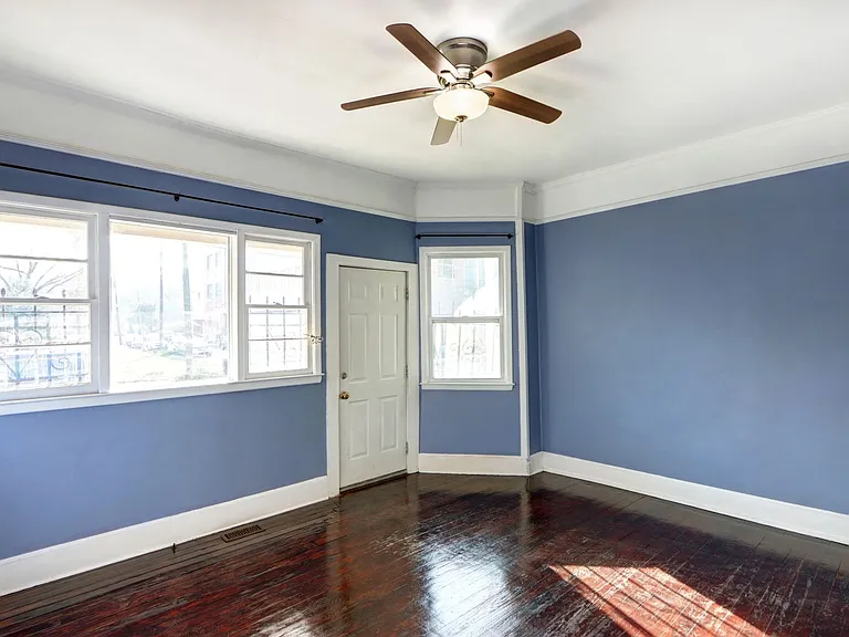 730 E Anderson St — Photo 20