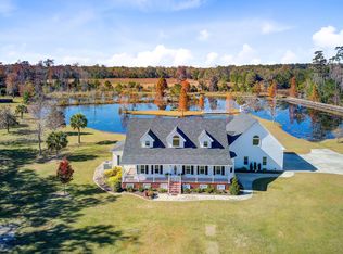 933 Tree Farm Ln, Cross, SC 29436