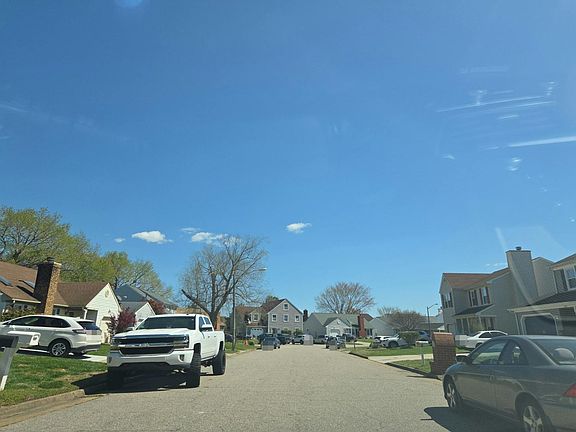 4th image of 2044 Rippling Rock Dr