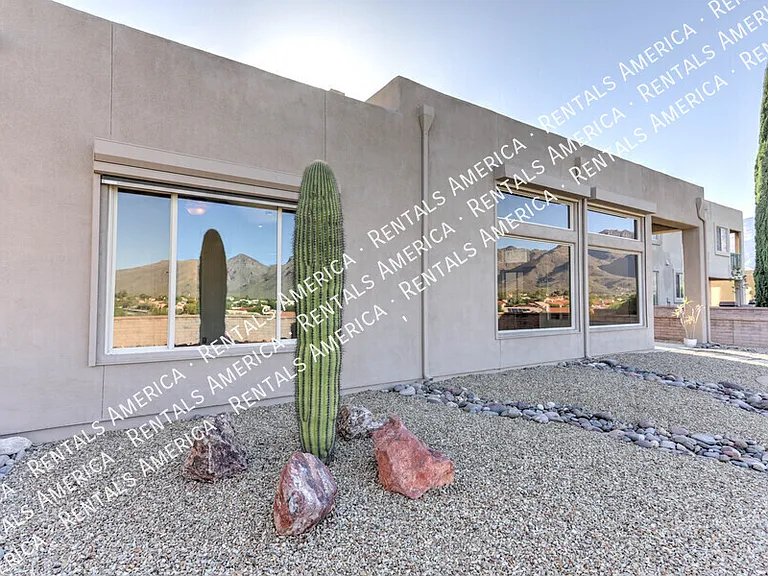 5032 N Valley Shadows Pl — Photo 40