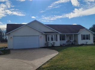 52167 Bursley Rd, New London, OH 44851