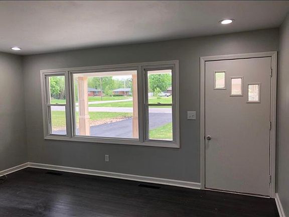 2nd image of 5657 Dorinda Dr