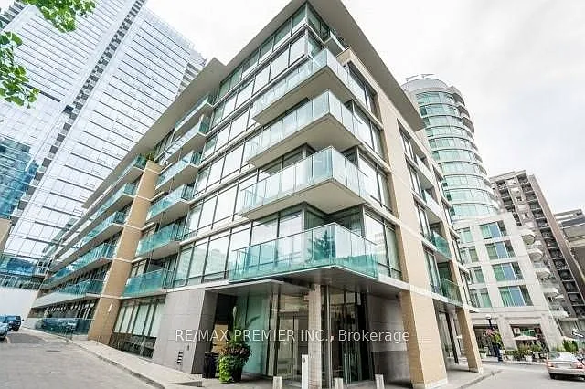 2 bed, $2,600 — Photo 1