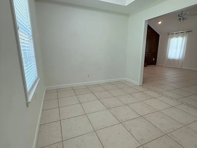 50 Emory St — Photo 11