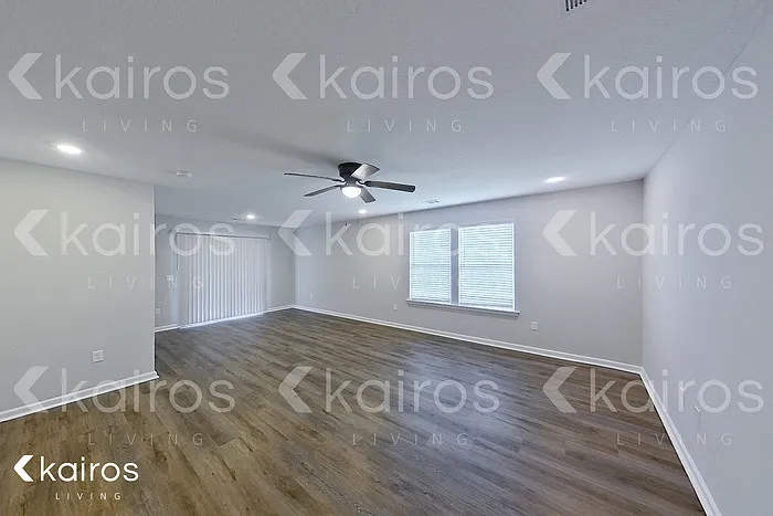 19 Camper Cir — Photo 3