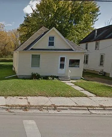 1105 Madison Ave