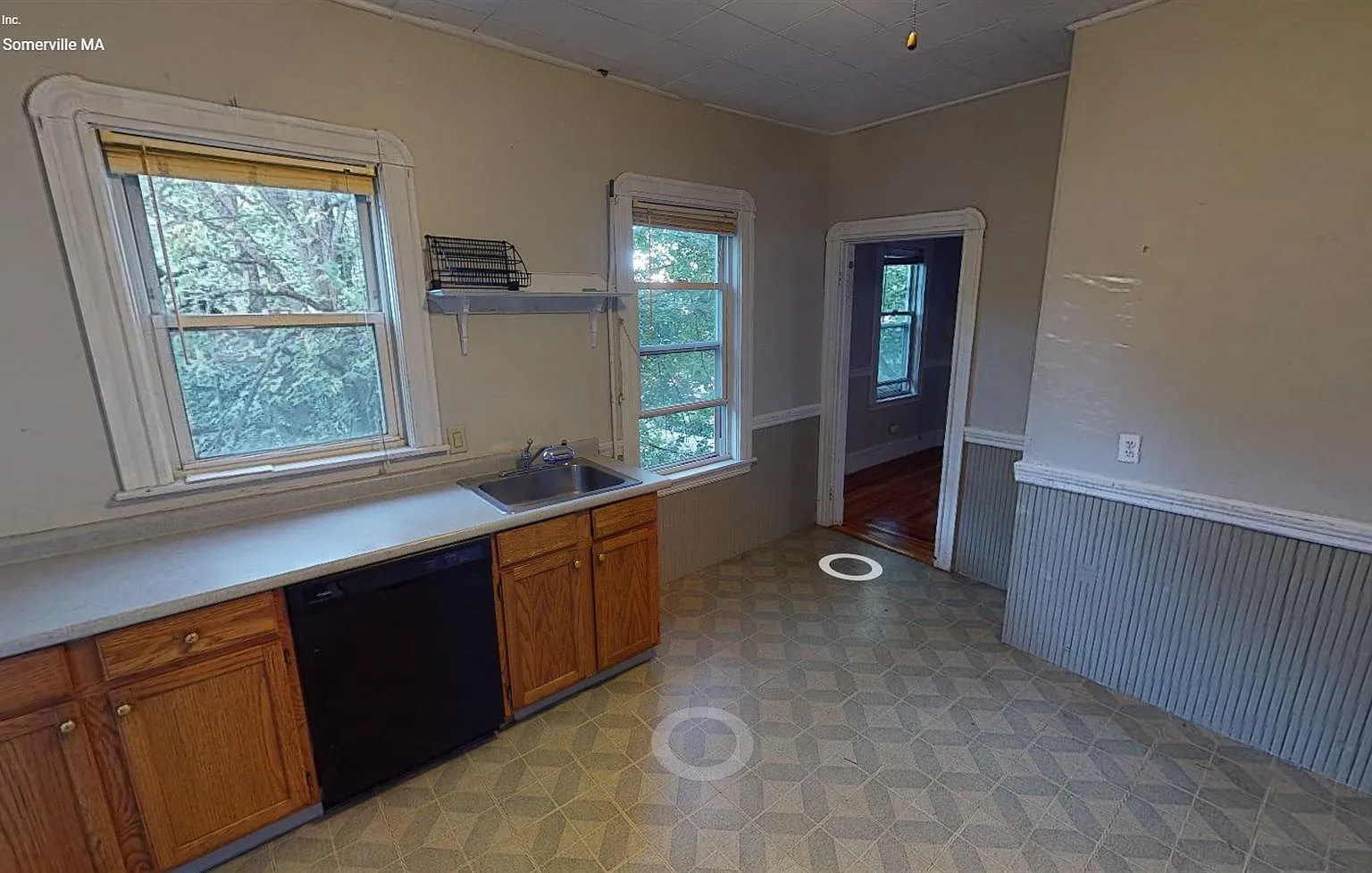 3 bed, 8888 sqft, $4,100 — Photo 1