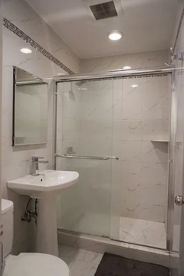 Rented by R New York | media 7