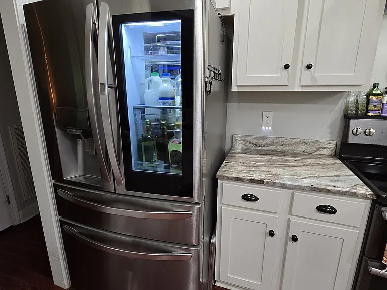104 Yates Dr — Photo 4