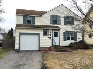 313 Harwick Rd, Rochester, NY 14609