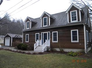 1 Town Forest Rd, Merrimac, MA 01860
