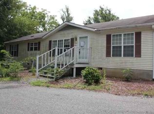 150 Hix McAbee Rd, Mill Spring, NC 28756