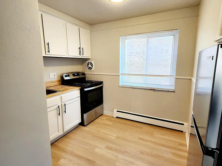 2934 Glenway Ave #4 — Photo 3