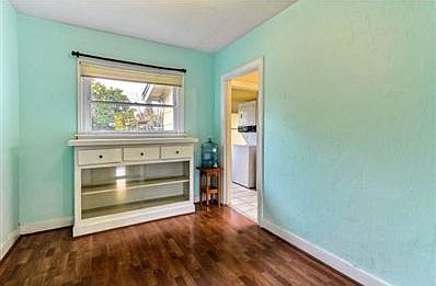 5th image of 465 Lincoln Ave