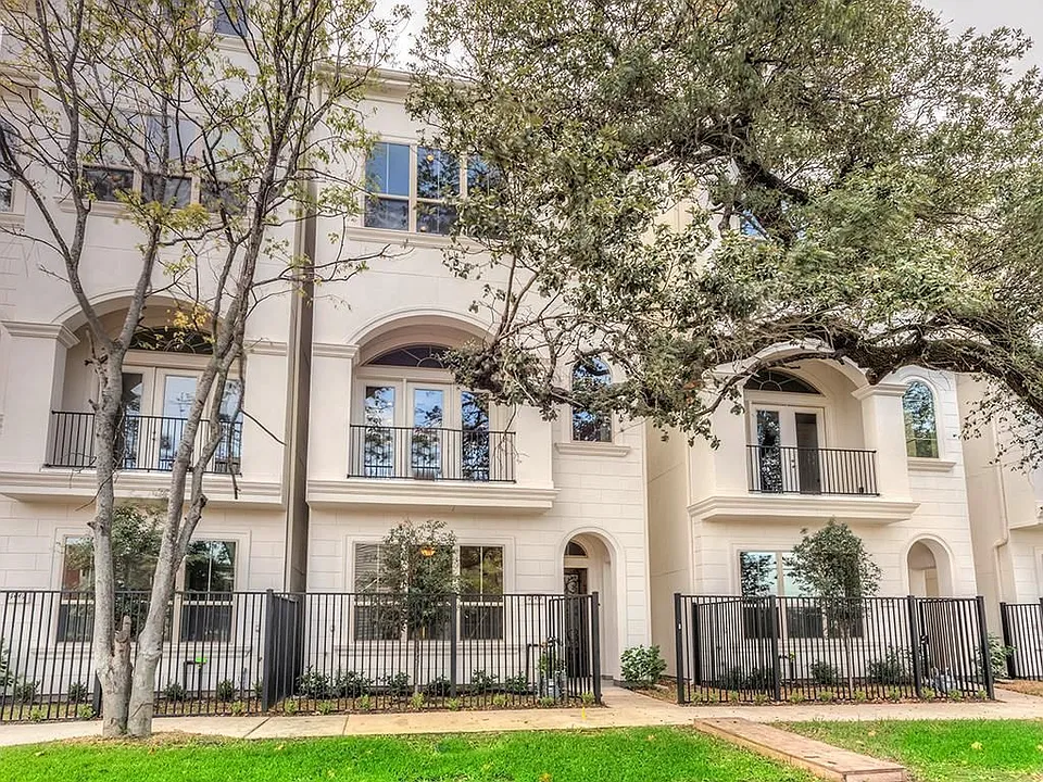 4009 Lillian St