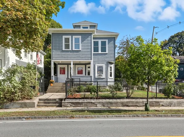 415-417 Washington St, Winchester, MA 01890