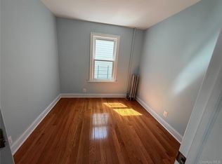 9055 178th St, Jamaica, NY 11432