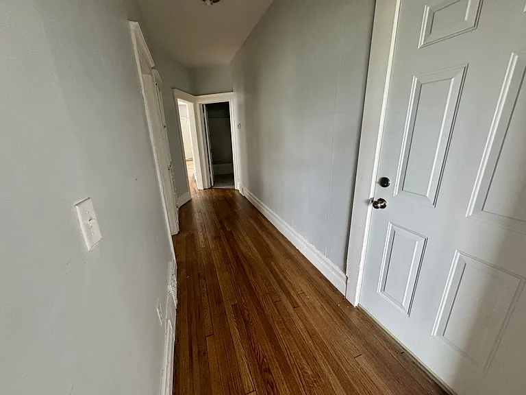 226 Kenilworth St #2 — Photo 2