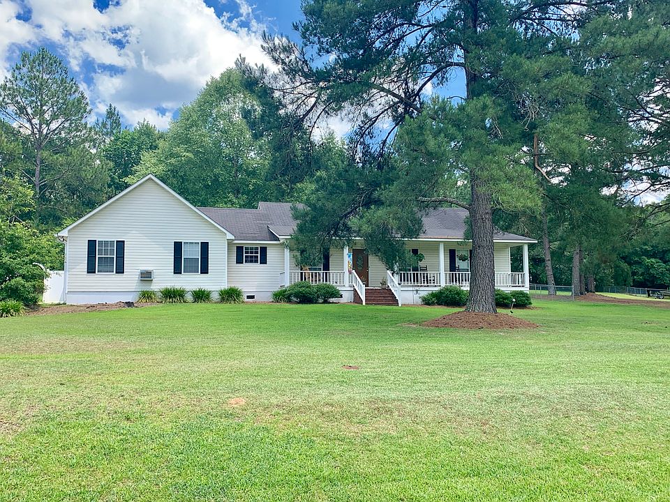 1st image of 293 Vinland Cir