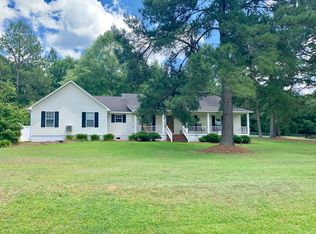 293 Vinland Cir, Moultrie, GA 31768