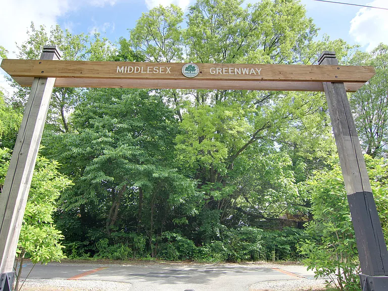 Hillside Gardens — Photo 21