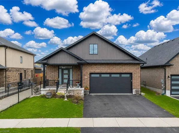 86 Woodberry Cres, Woolwich, ON N3B 0C8