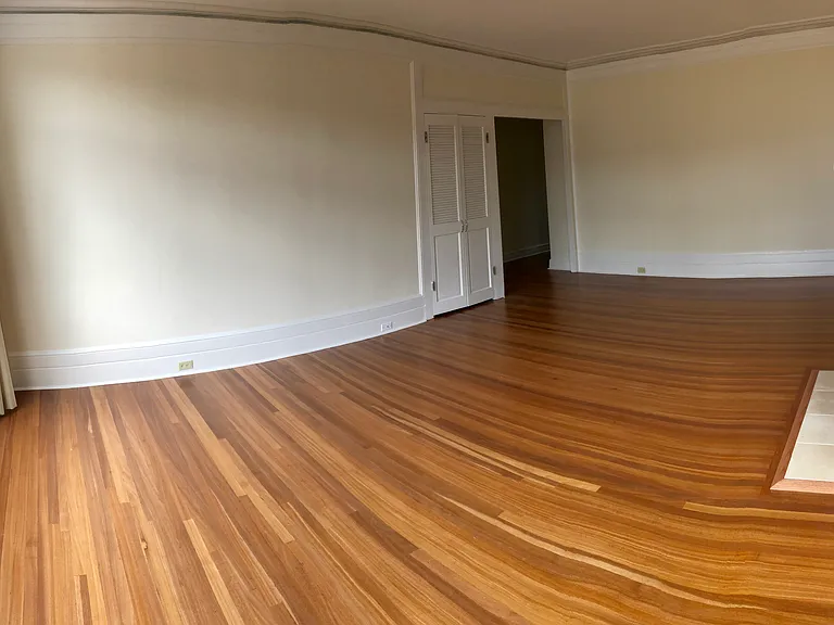 Crestview Apartments — Photo 58
