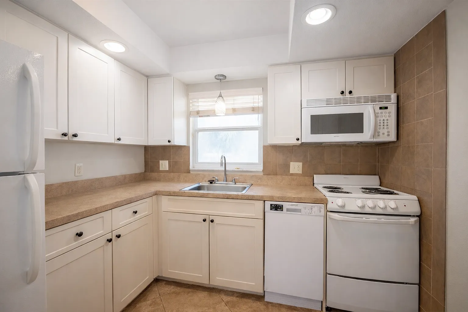 Casa Corsicana Apartments — Photo 4