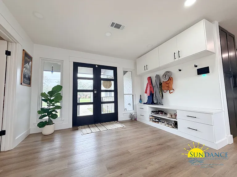 618 Country Club Ave — Photo 3