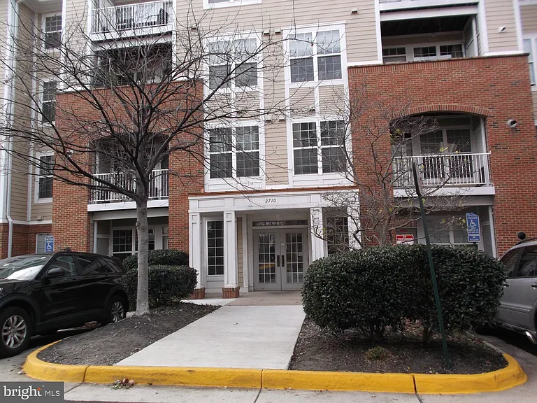 2710 Bellforest Ct #108 — Photo 47
