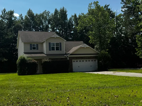 107 Wynstone Drive, Jacksonville, NC 28540