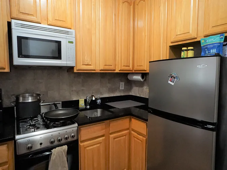 486 E 74th St #4C — Photo 1