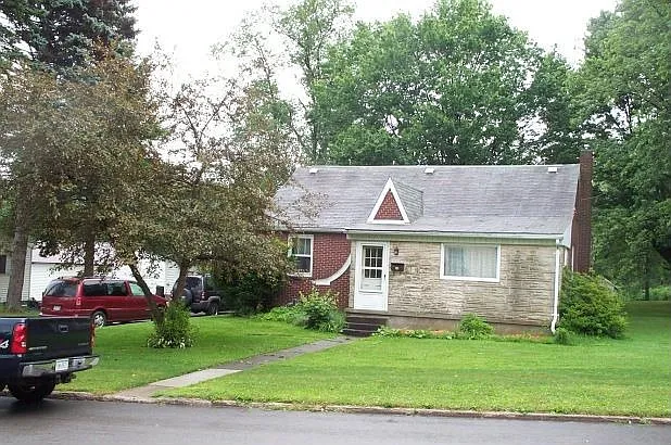 522 E Beaver St photo 1