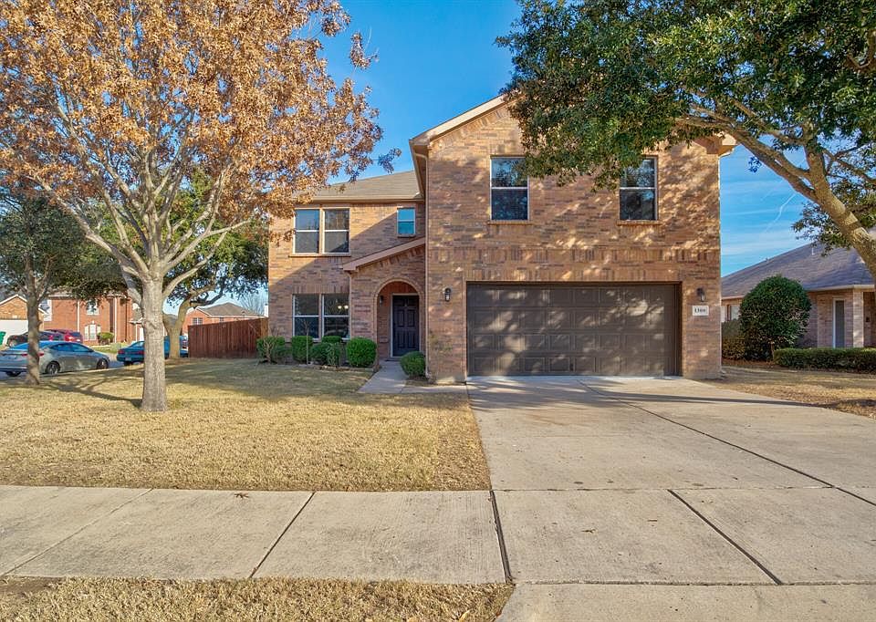 1st image of 1300 Greenleaf Ct
