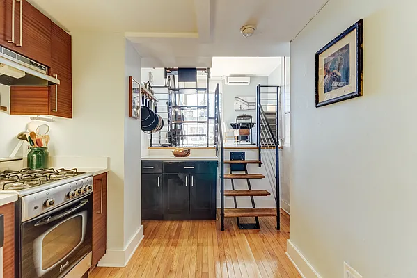 Sold by Maz Group NY | media 19