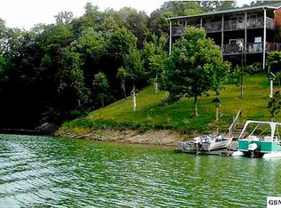 534 Trails End Ln, Sevierville, TN 37876