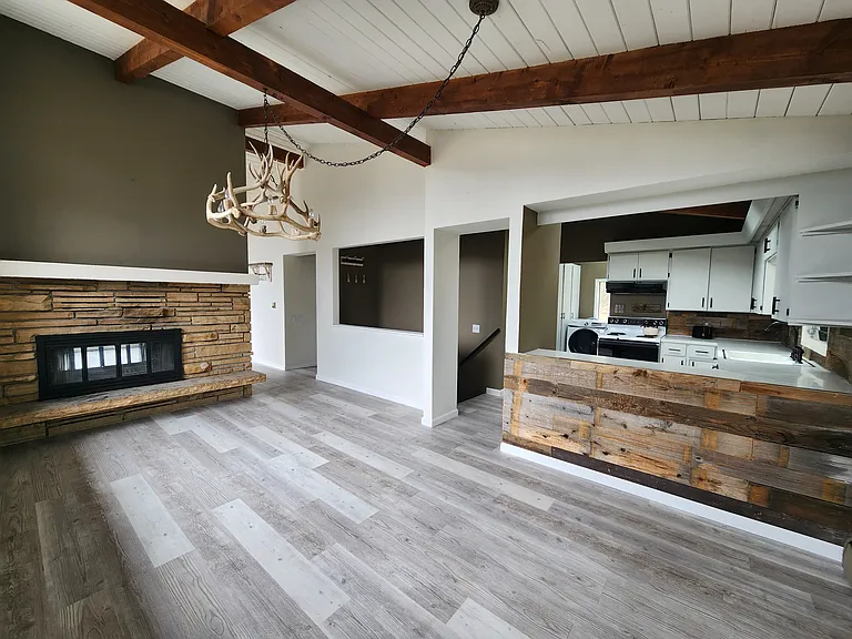2090 Marys Lake Rd — Photo 9