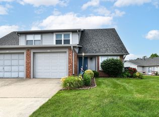 1124 Paradise Ct #B, Greenwood, IN 46143