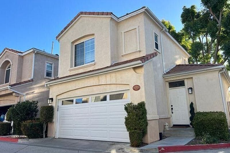 2nd image of 27923 Crown Court Cir #101