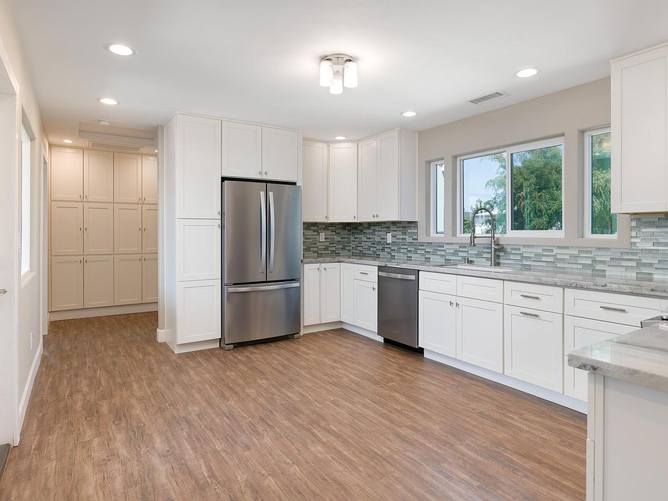 1st image of 6096 Meade Ave