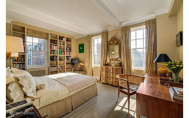 Sold by Douglas Elliman | media 26