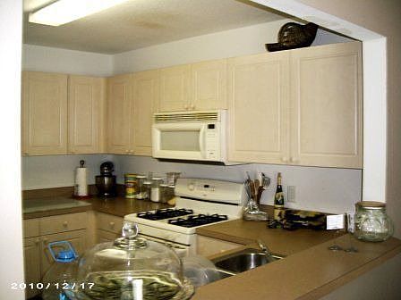 3rd image of 1031 Butterfly Blvd