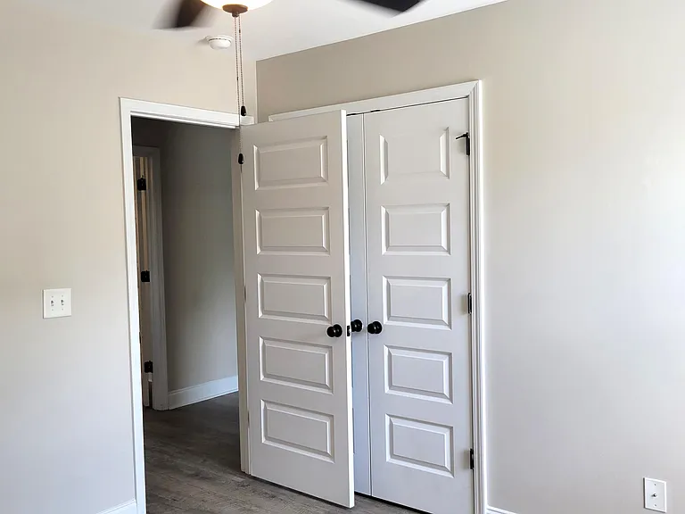 429 Gretchen Rd — Photo 24