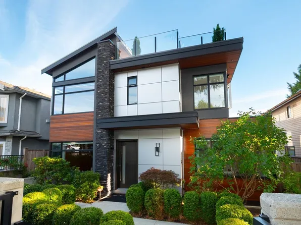 136 E 61st Ave, Vancouver, BC V5X 2B4