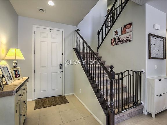3rd image of 10636 College Hill Ave
