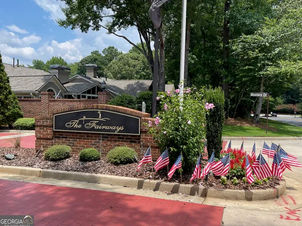 117 Masters Dr N, Peachtree City, GA 30269
