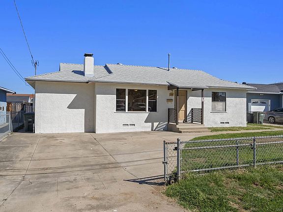 3rd image of 1194 Andover Rd