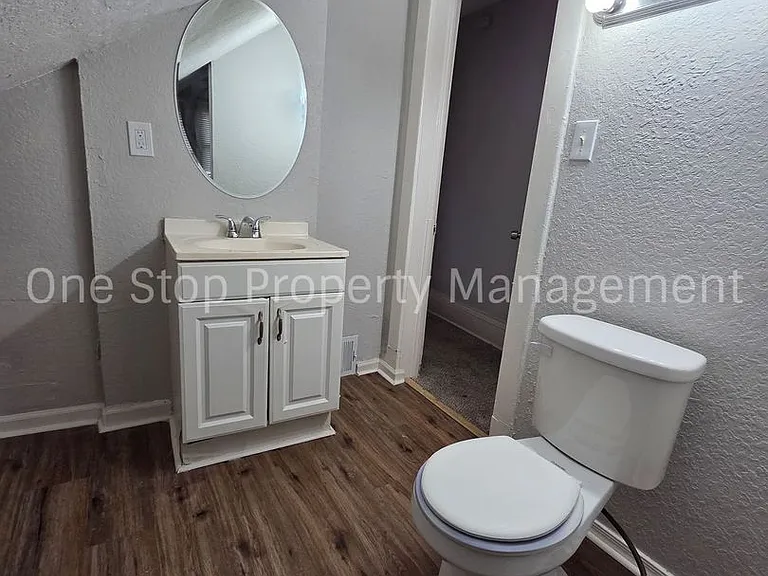 5901 Lexington Ave — Photo 21